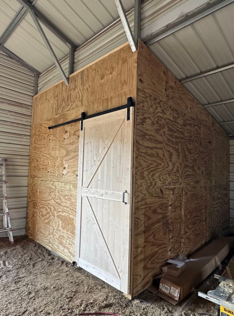 Horse stalls with tack & feed room by Berglund Services