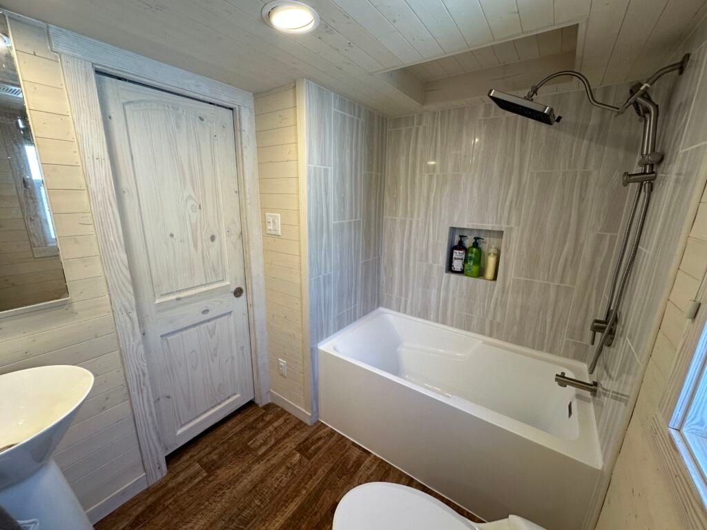 Bathroom remodel by Berglund Services