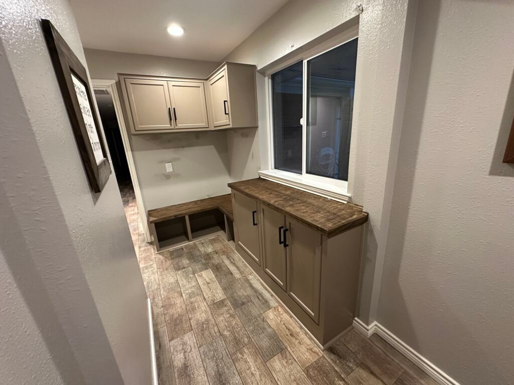 Mud room